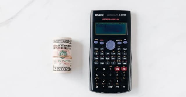Kalkulator lokaty bankowej - Jak obliczyć zysk z lokaty bankowej?
